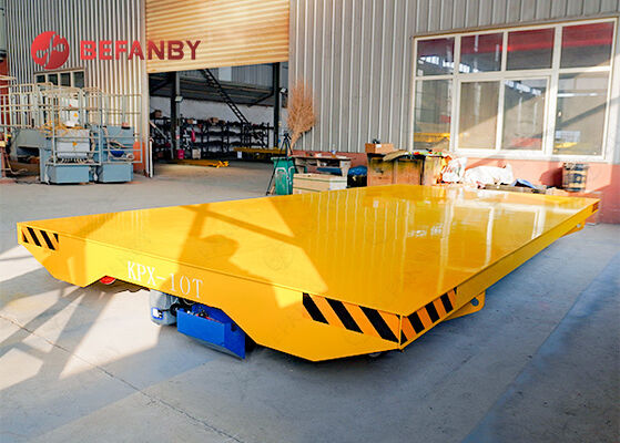 Wózek transportowy do materiałów zasilany akumulatorowo, konstrukcja skrzynkowa z możliwością dostosowania udźwigu